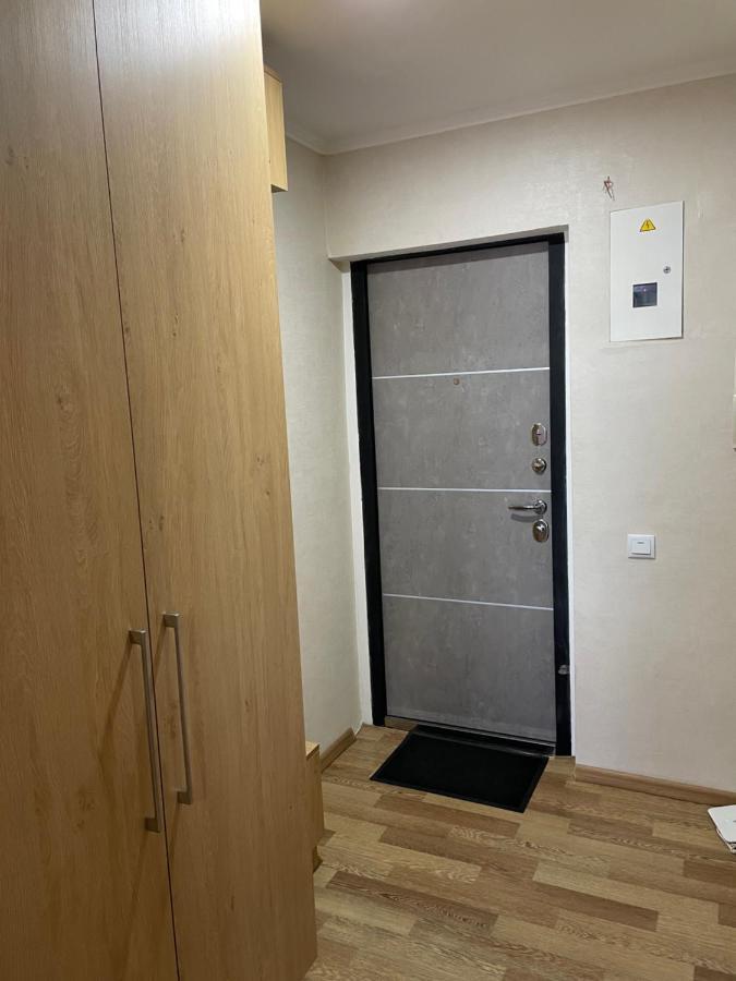 Апартаменты Возле Днепра Tcherkassy Extérieur photo