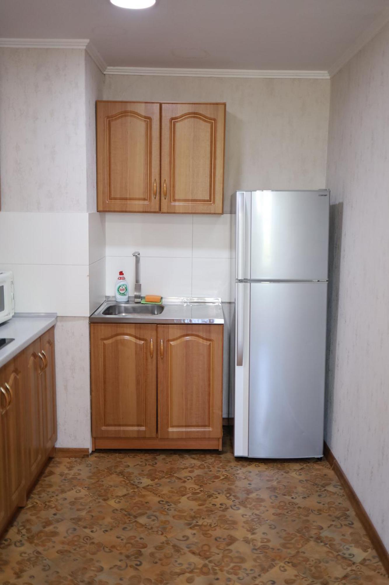 Апартаменты Возле Днепра Tcherkassy Extérieur photo