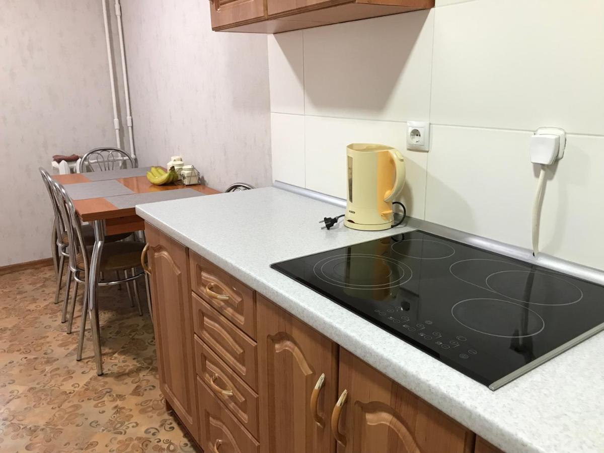 Апартаменты Возле Днепра Tcherkassy Extérieur photo